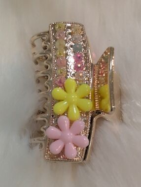 Gold Toned hair clip With Yellow And Pink Flowers